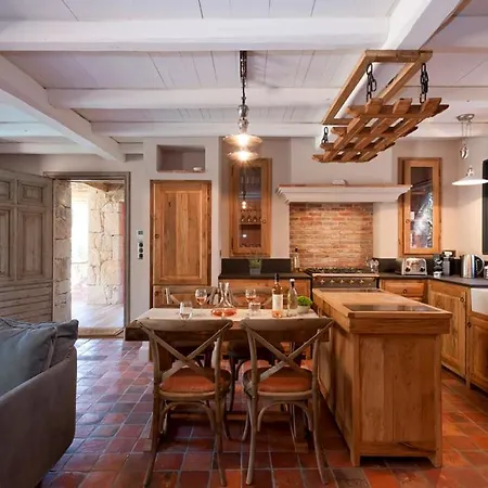 Pruno Sleeps 2 Pool Air Con Wifi Villa Pruno (Corse-du-Sud)